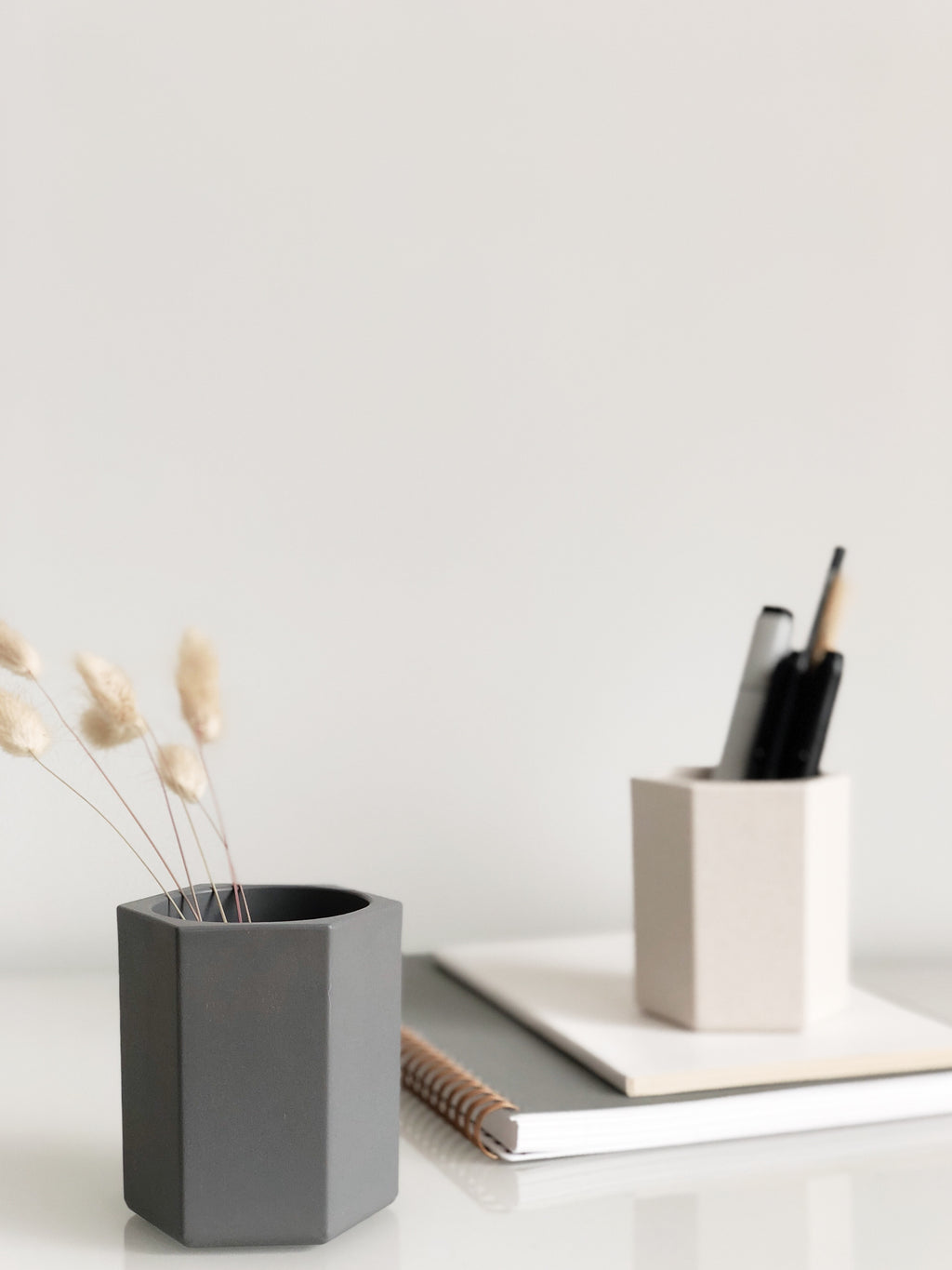 3 x Hexagonal Bamboo Desk Pots – Sustainable Planters & Organizers