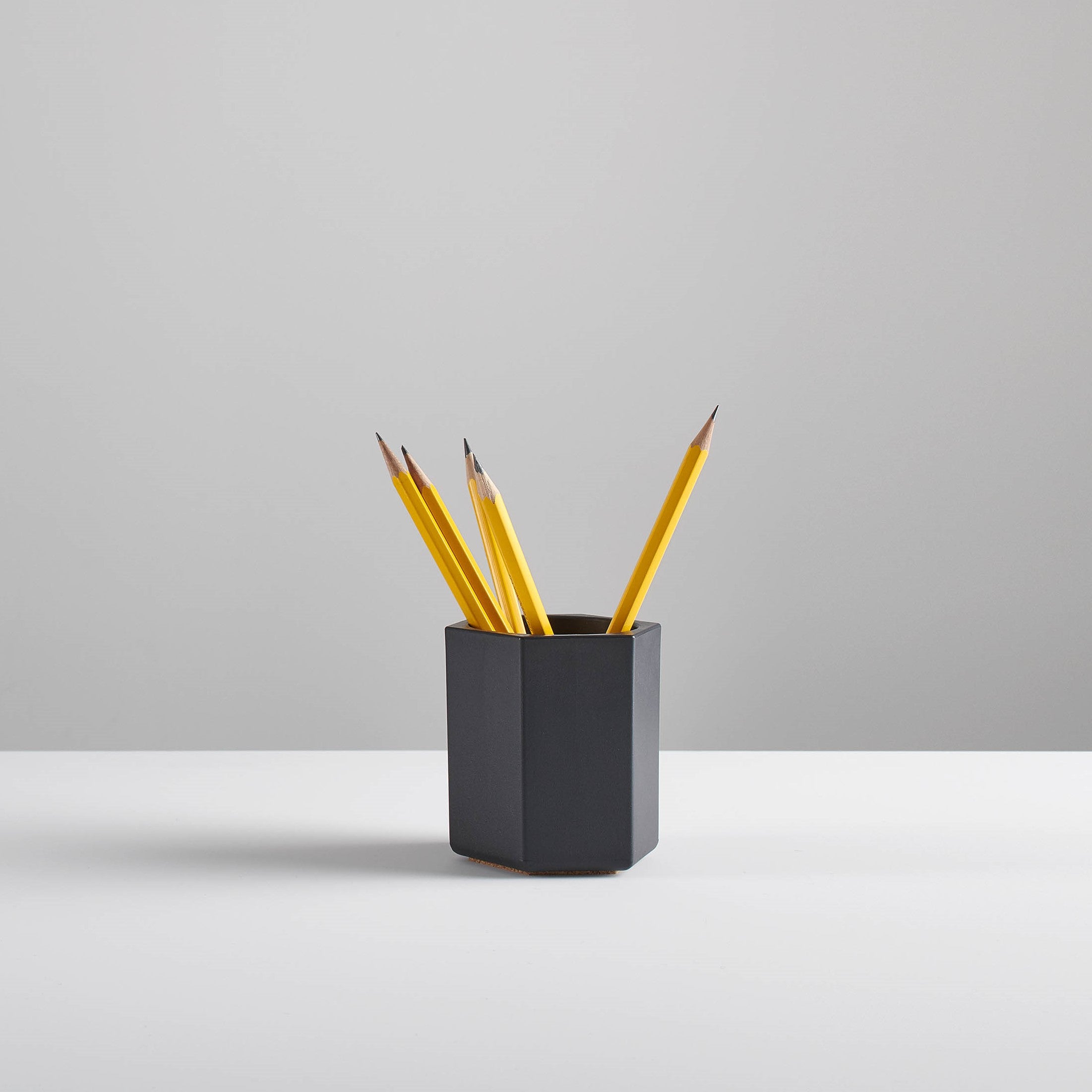 3 x Hexagonal Bamboo Desk Pots – Sustainable Planters & Organizers