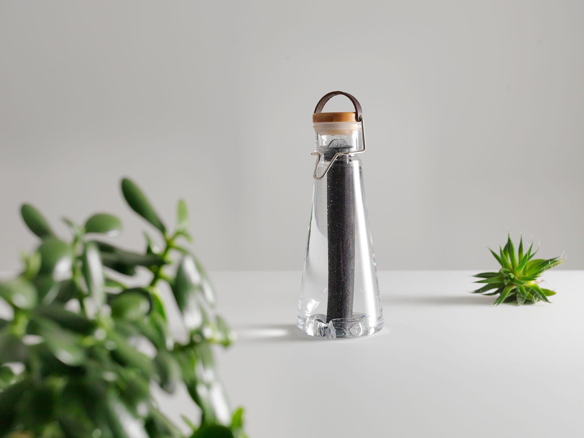 BU Water - The Bamboo Filter Water Bottle